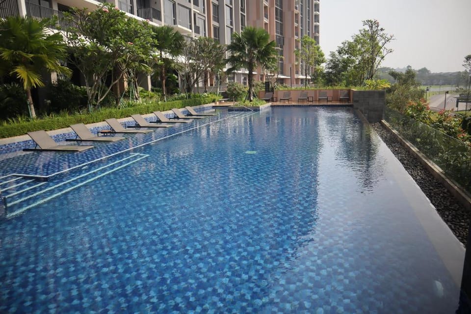 Resort Living Botanical Apt Nava Park | ICE BSD Vacation rental in West Java