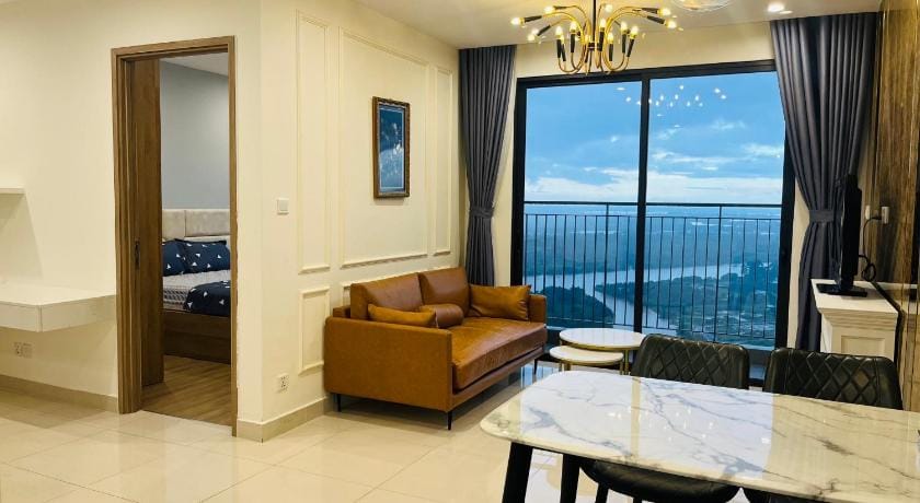Căn hộ 2pn Luxury Full Option Vacation rental in Ho Chi Minh City