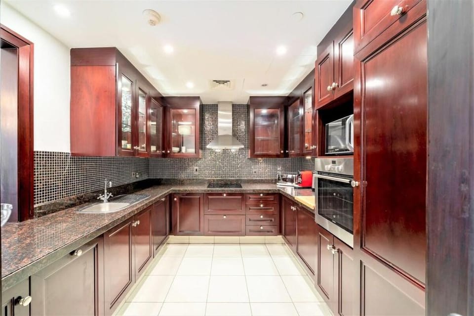 Luxury 2Bedroom in Dubai Downtown - Burj Views Vacation rental in Dubai