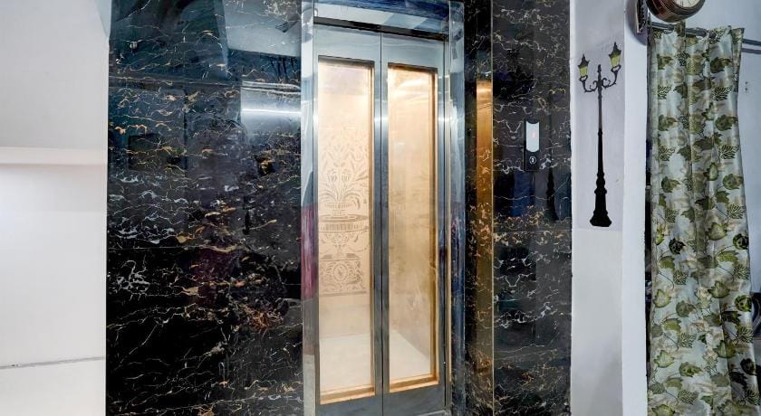 Hotel O Wamson Hotel in Noida