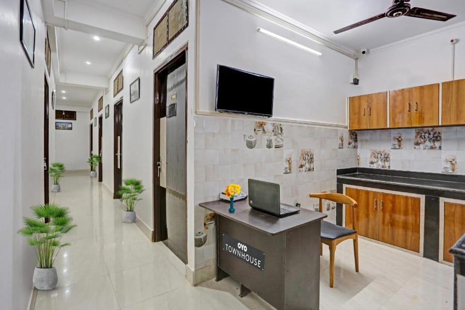 Super Hotel O Citylight Hotel in Uttar Pradesh