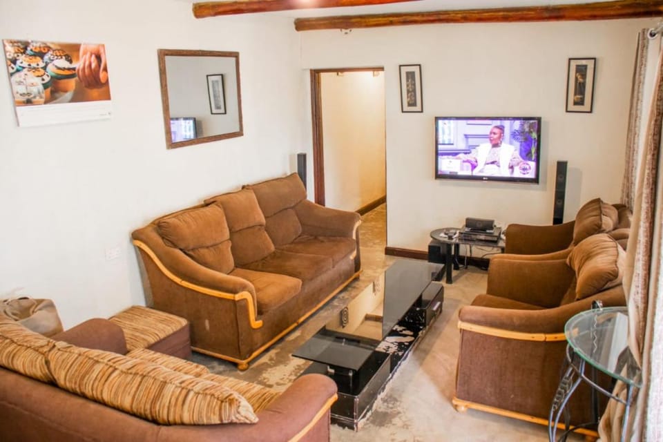 Stone Camp Naivasha Hotel in Kenya