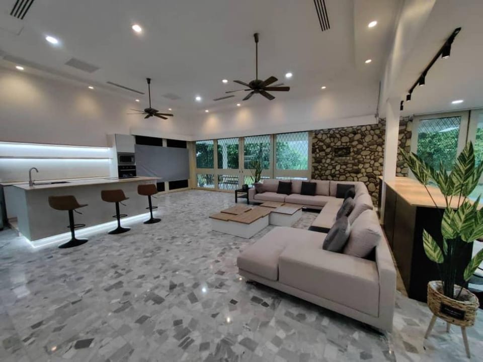 Bukit Tunku Villa:Pool/KTV/Gathering/Party Villa in Federal Territory of Kuala Lumpur
