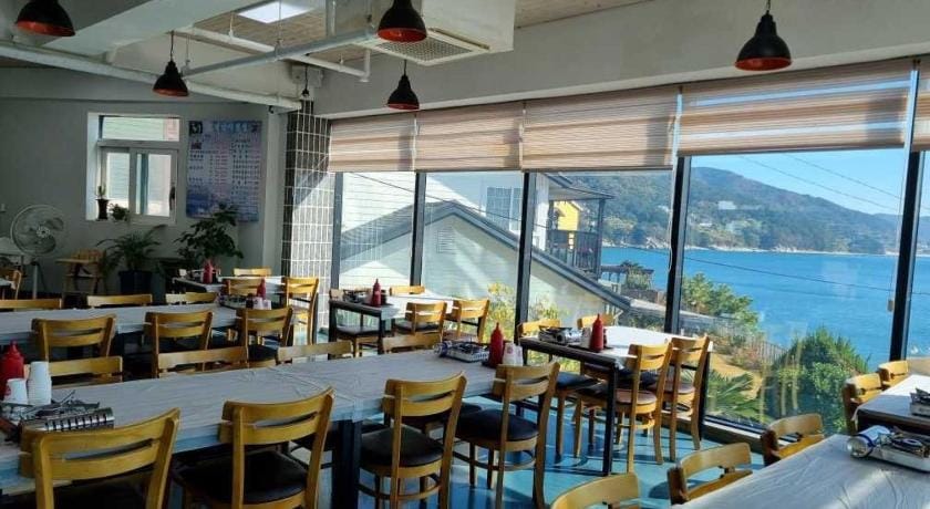 Geojae Maraepos Pension Bed and Breakfast in South Korea
