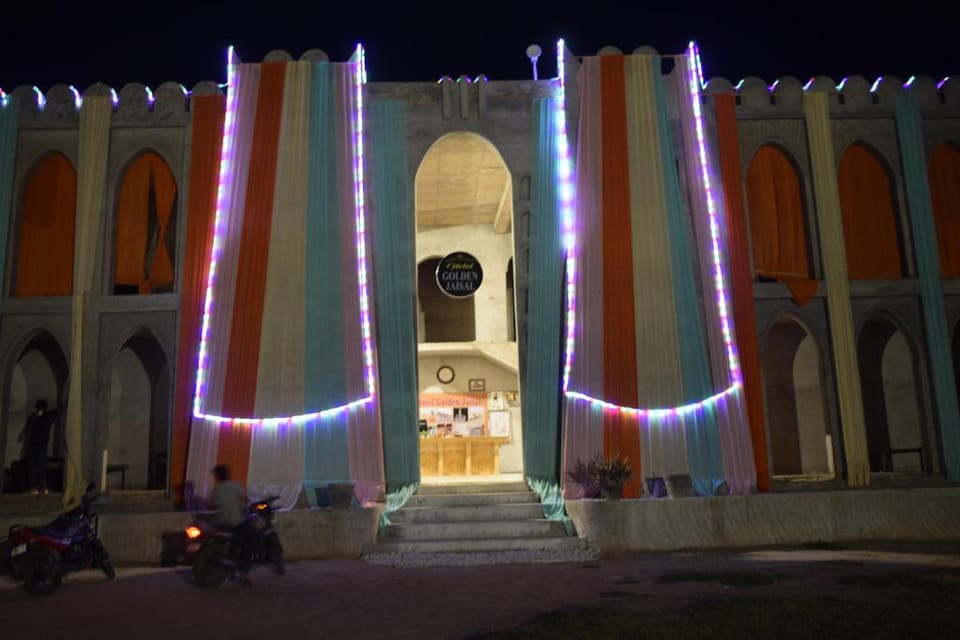 Hotel Golden Jaisal Hotel in Sindh