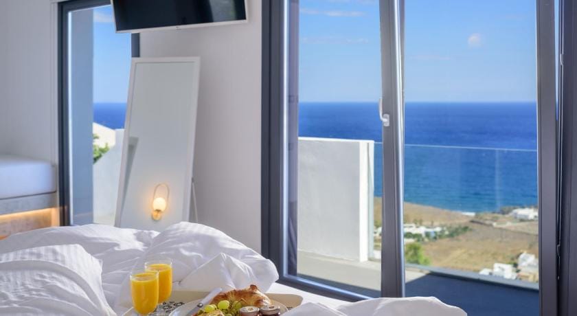 LF Suites & Villas Apartment in Santorini