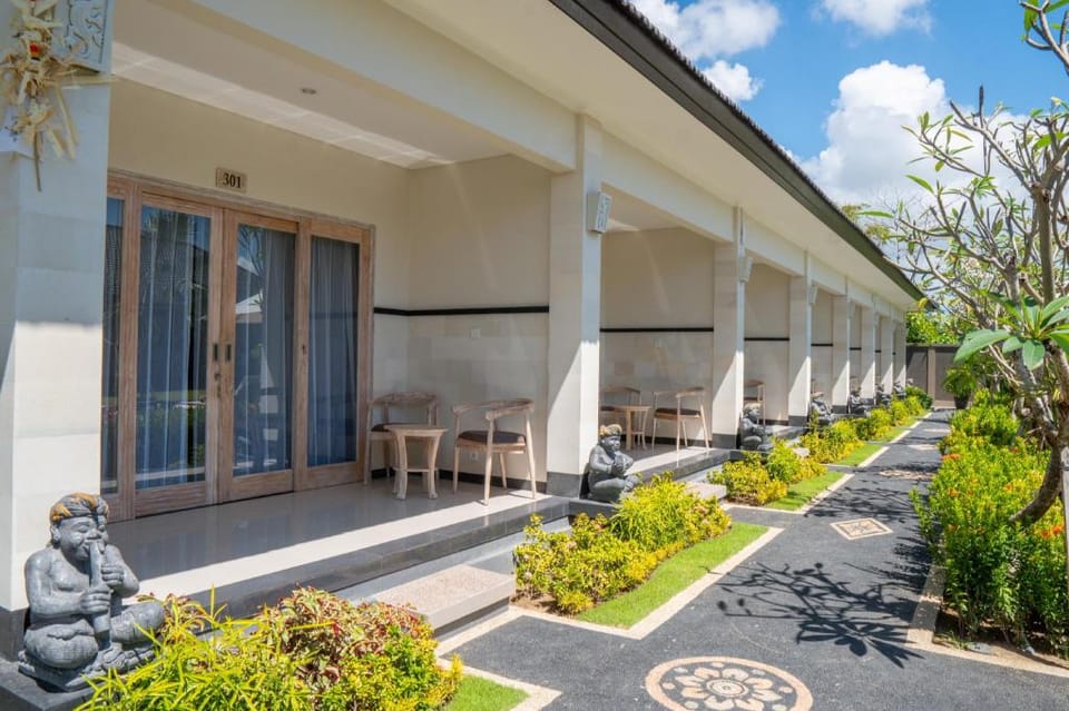 Green D'Mel Bali Hotel in Kuta Selatan