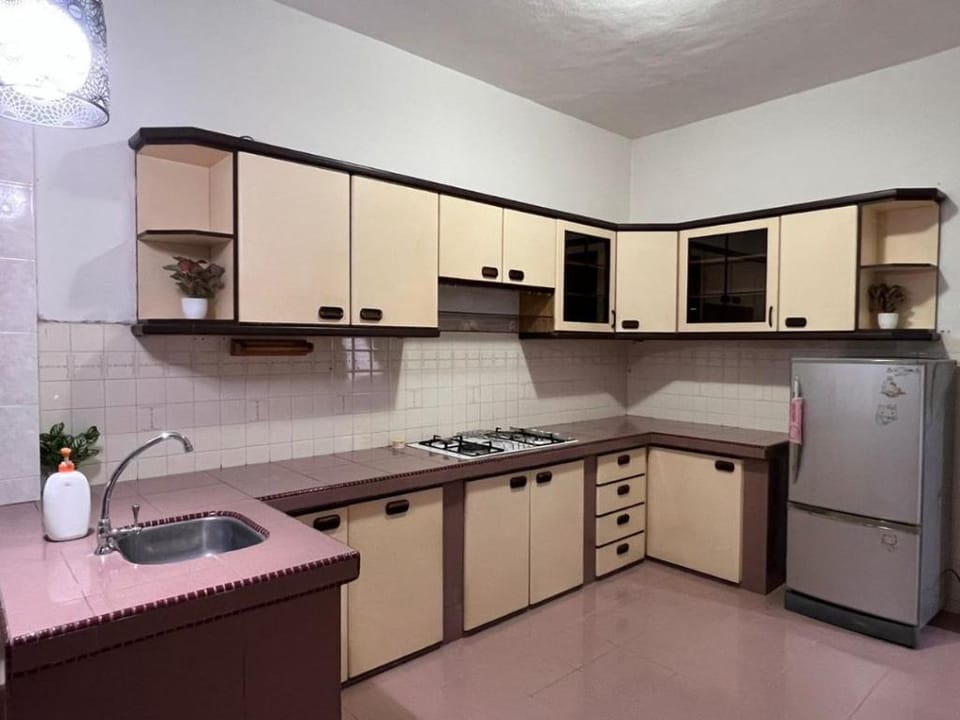 Grey Fantasy Homes #Sunway Water Theme Park Ipoh Bed and Breakfast in Ipoh