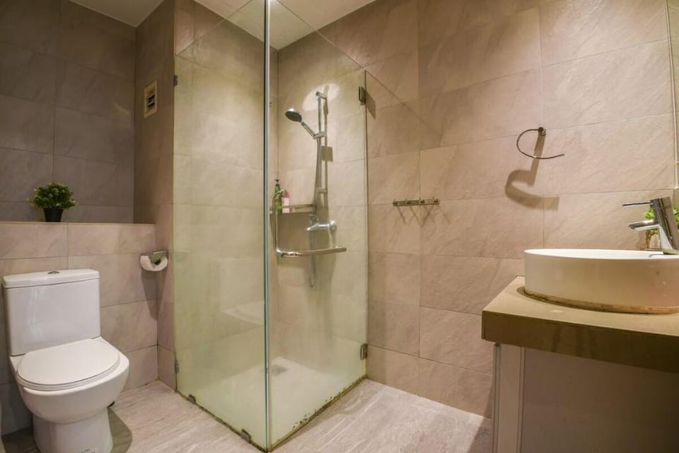 Embassy Row Suites #3 | KL City | 100 Mbps WiFi Apartment in Federal Territory of Kuala Lumpur