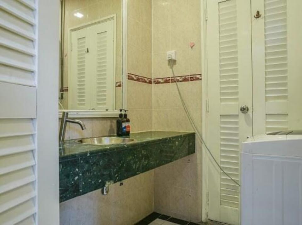 Lovely 1BR @ KL | 100MBps Wifi| Netflix Apartment in Federal Territory of Kuala Lumpur