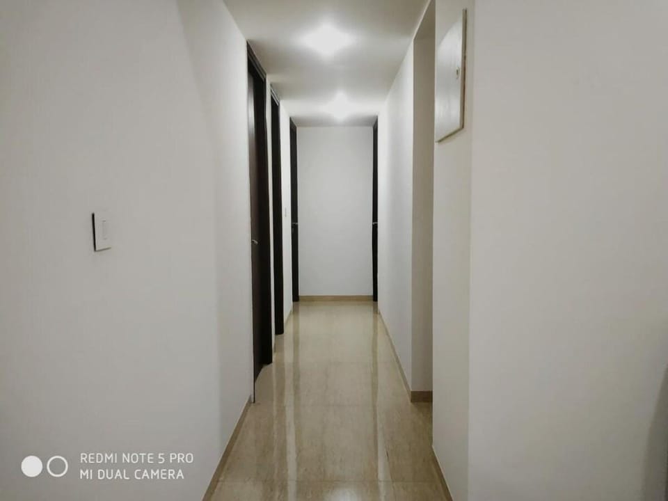 AC 3BHK Beautiful fully furnished flat in Belmondo Vacation rental in Maharashtra