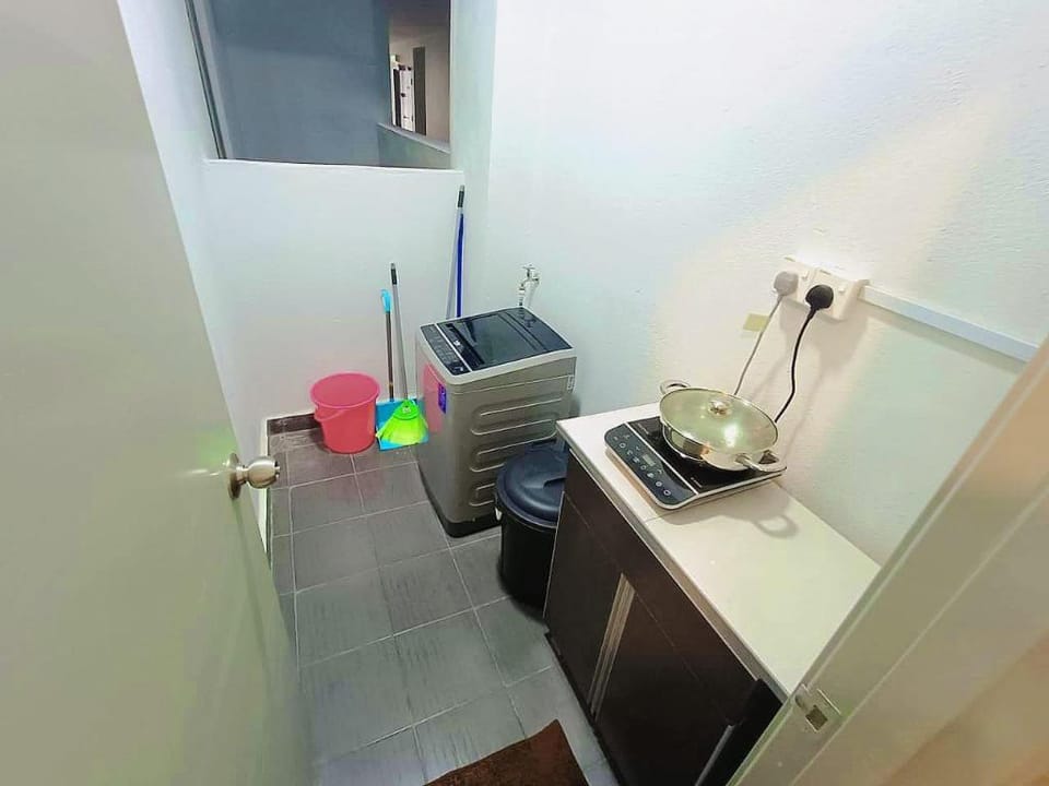 Freezing Point Homestay @ Palas Horizon Residence Apartment in Brinchang