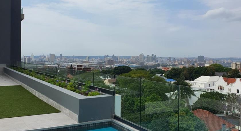 Glorystar 2six2 Florida Road Apartment in Durban
