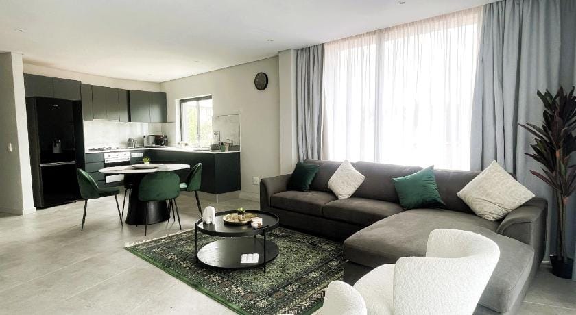 Glorystar 2six2 Florida Road Apartment in Durban