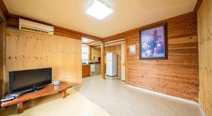 Bakripo Badawa Padosori Camping pension Bed and Breakfast in South Korea
