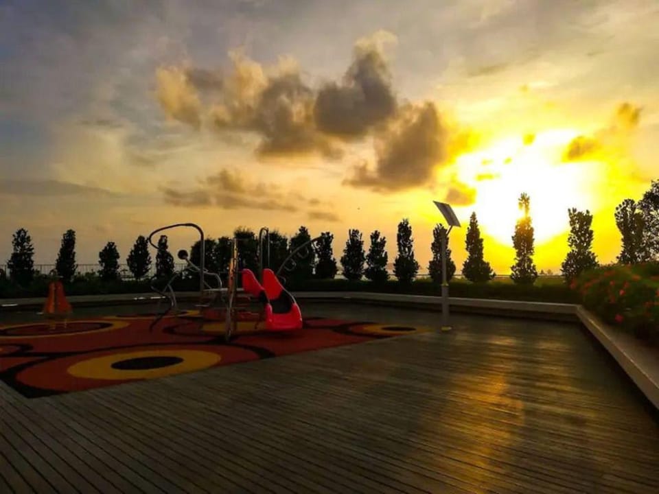 Sunset Seaview Infinity Pool @Sutera Avenue 4BR Apartment in Kota Kinabalu
