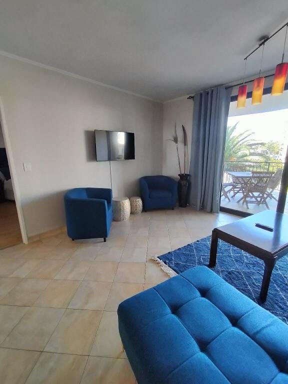 La Palmera - The Island Club Apartment in Cape Town