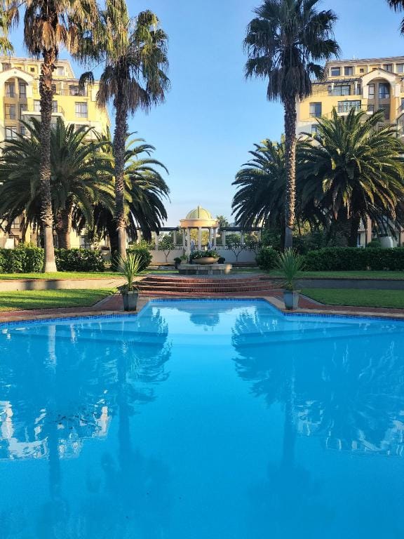 La Palmera - The Island Club Apartment in Cape Town