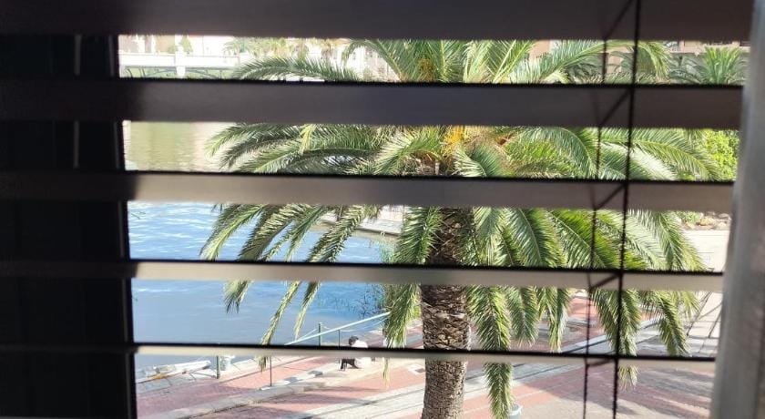La Palmera - The Island Club Apartment in Cape Town