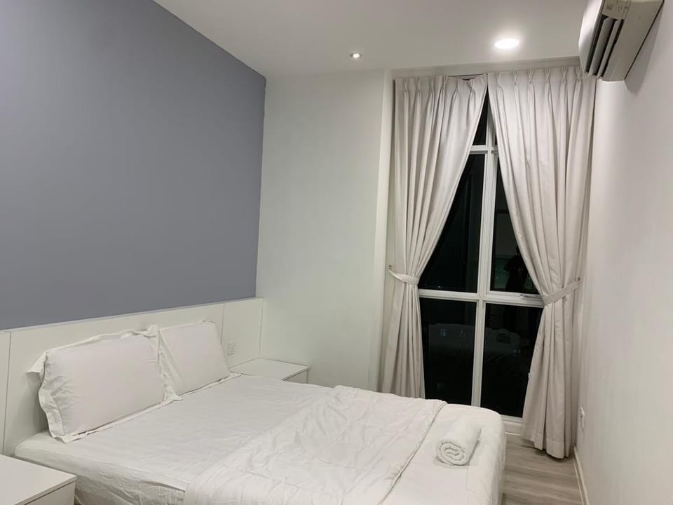 Love Couples Getaway ★ Friends Cozy Suite 城市套房  Apartment in George Town