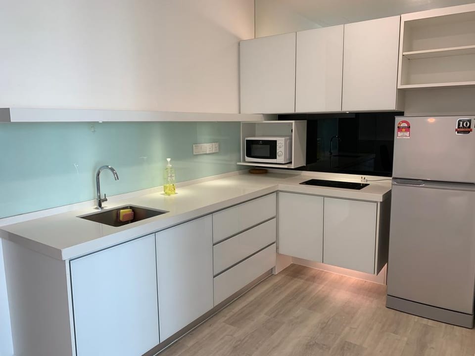 Love Couples Getaway ★ Friends Cozy Suite 城市套房  Apartment in George Town