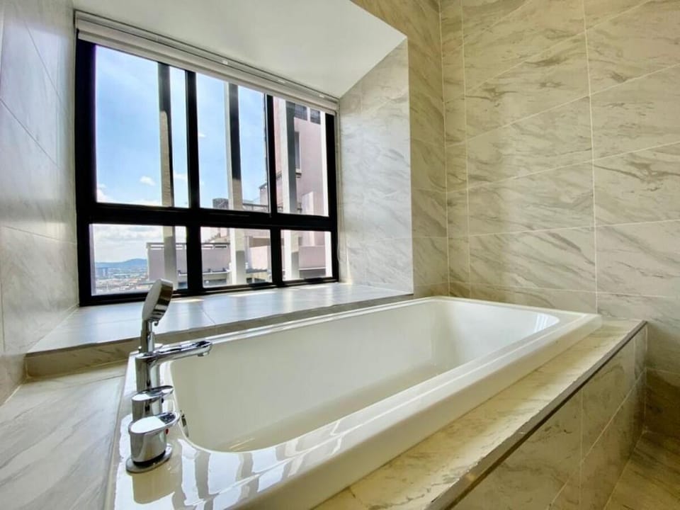 MJHolidayB2309[?LeisureSuite?]?City+PoolView? Vacation rental in Malacca