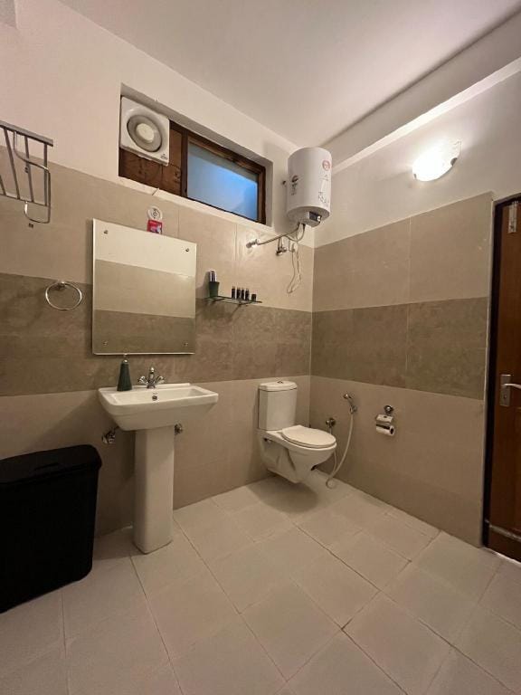 Peaceful 3BHK holiday home with Kitchen and Garden Vacation rental in Uttarakhand