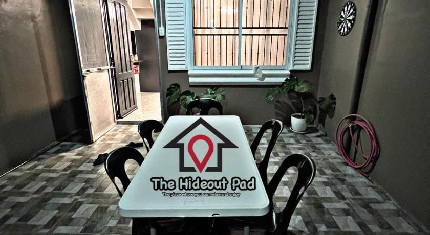 The Hideout Pad Vacation rental in Angeles