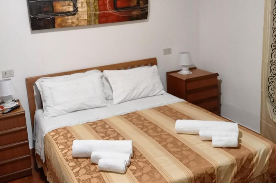 FLAIANO ROOMS Da Richard Vacanze & Business Apartment in Pescara