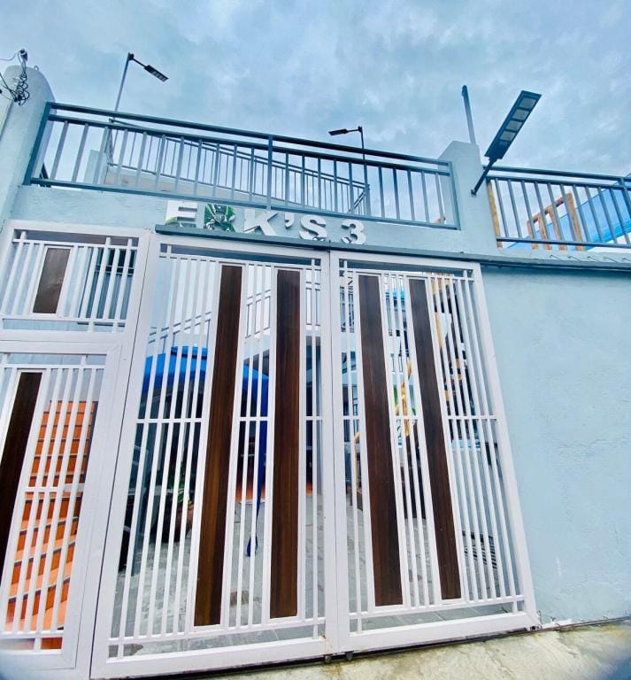 Relaxing 5-bedroom home with Private Spring Pools Vacation rental in Calamba