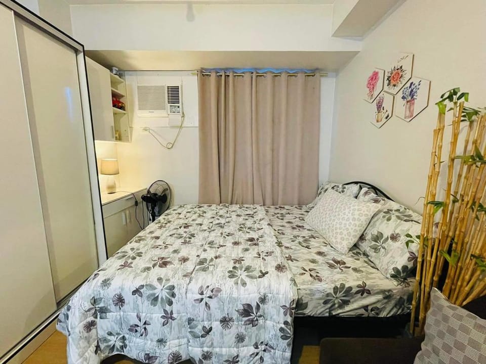 MPlace Condo Cozy and Classy Studio Unit Apartment in Quezon City