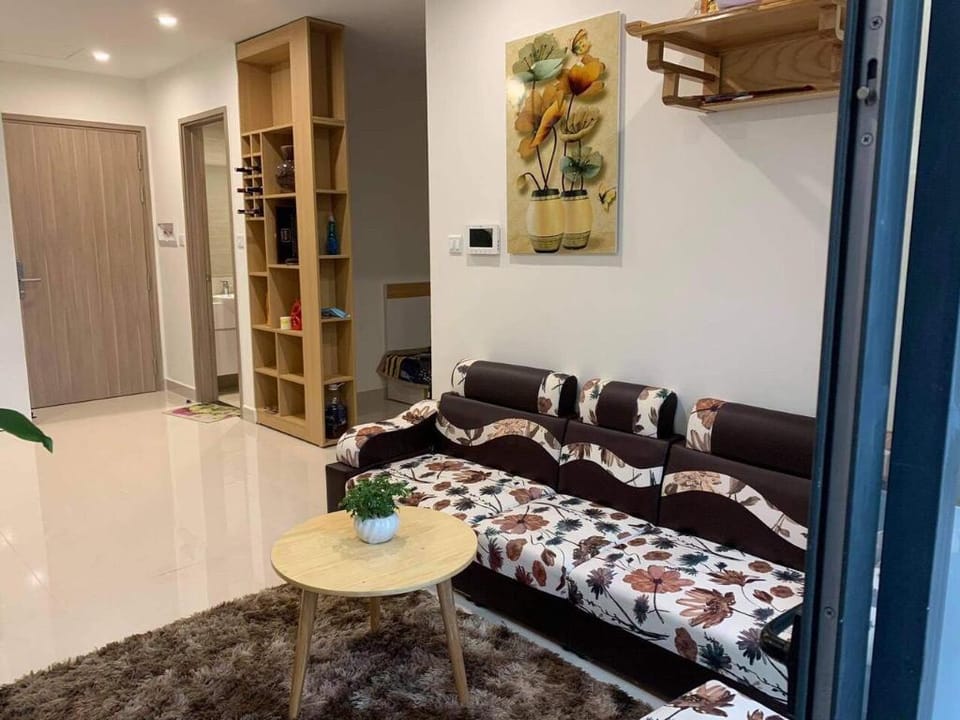 Tracy's  Homestay Vinhomes Ocean Park 1 Bedroom Apartment in Laos