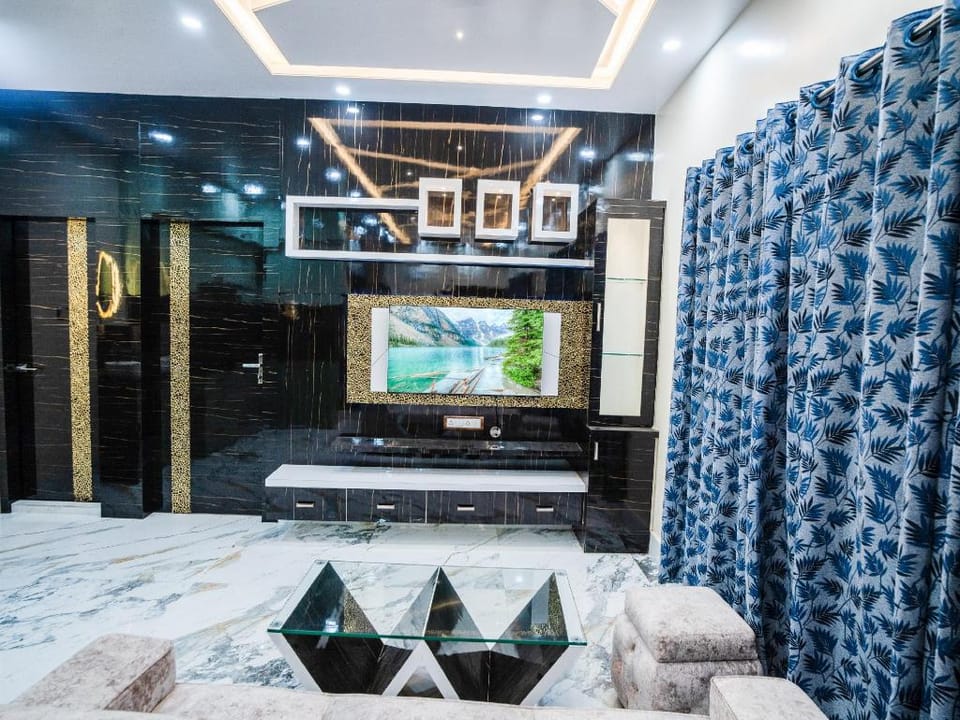 Oasis Inn homestay type guest House Apartment in West Bengal