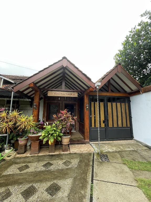 Homestay Griya Safira Borobudur Vacation rental in Indonesia