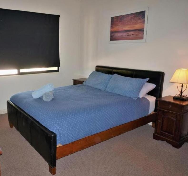 The Ningaloo breeze villa 2  Villa in Exmouth