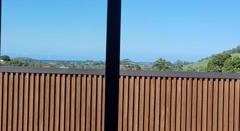 Residential FOUR BEDROOM HOUSE  Vacation rental in Coffs Harbour
