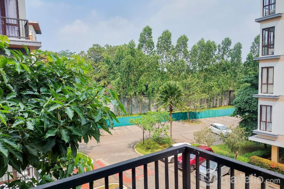 Comfort Modern 2BR at Asatti Apartment By Travelio Apartment in West Java