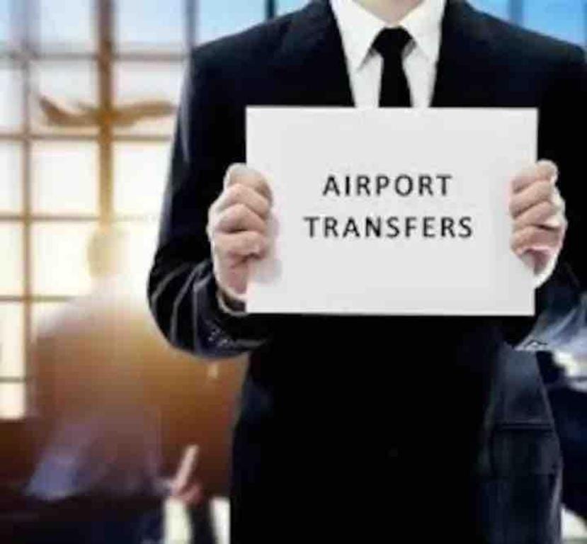 Airport7min/pickup service/steps to malls Apartment in Bangkok