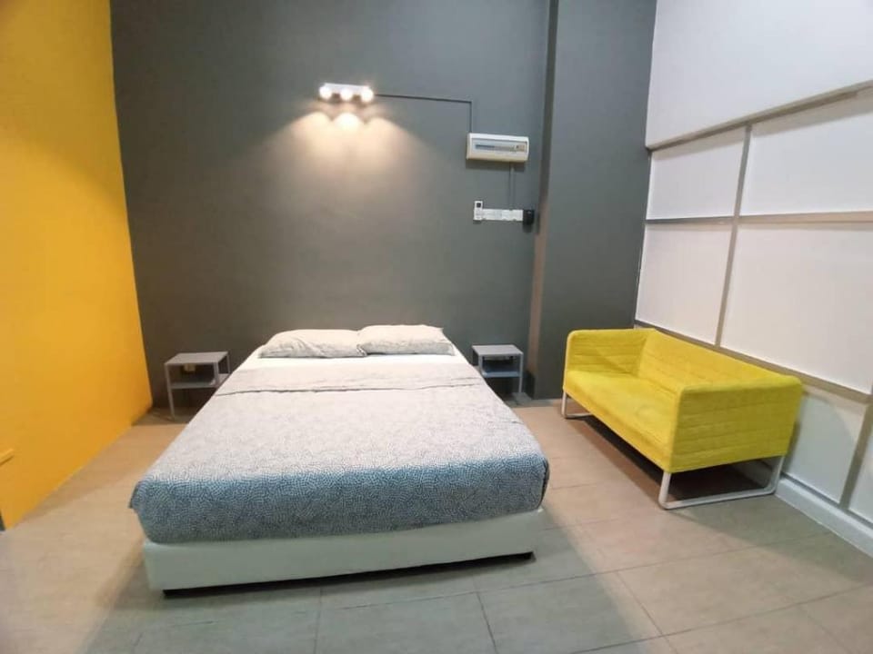 Fly-In Fly-Out 2@The Ceo Apartment in Bayan Lepas