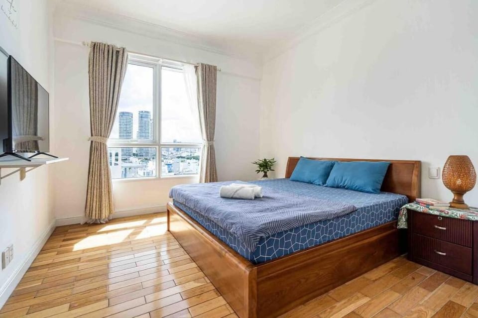 The Manor apartment free rooftop pool very center Apartment in Ho Chi Minh City