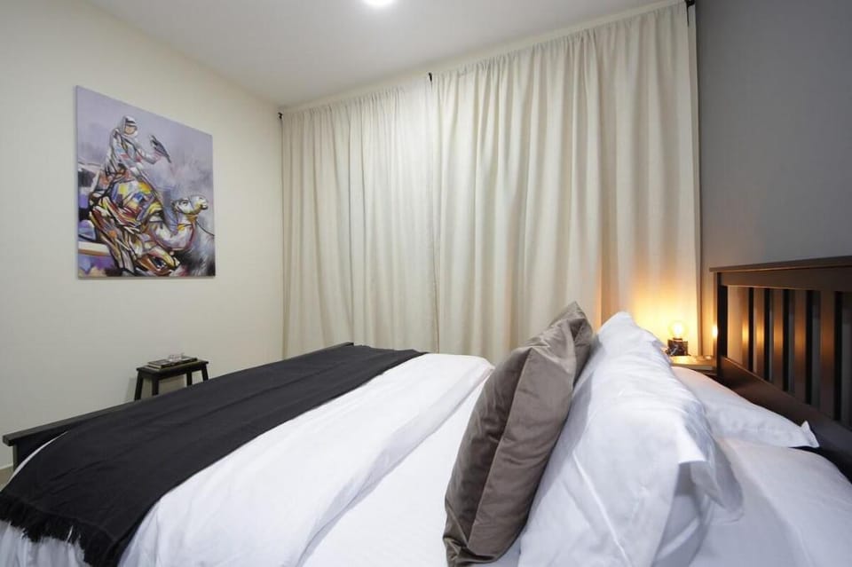 Lovely 2- bedroom unit with Marina View Vacation rental in Dubai
