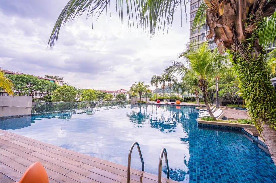 Peaceful 3-bedroom with Pool 5 pax | Wangsa Maju Apartment in Federal Territory of Kuala Lumpur