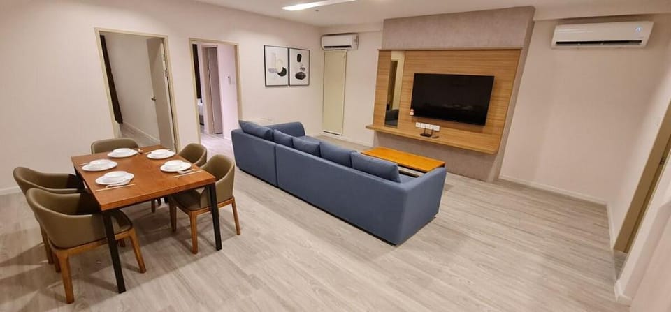 Aru Cozy Home 2BR With Infinity Pool @ Aru Suite Apartment in Kota Kinabalu