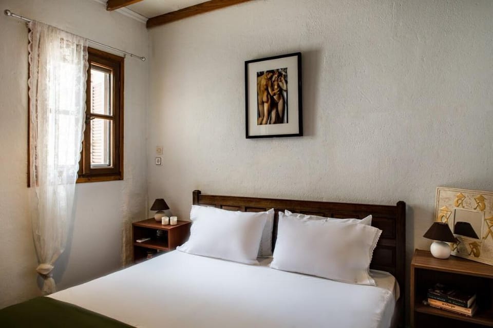 Alice House - Apartment with Yard Vacation rental in Argolis, Greece