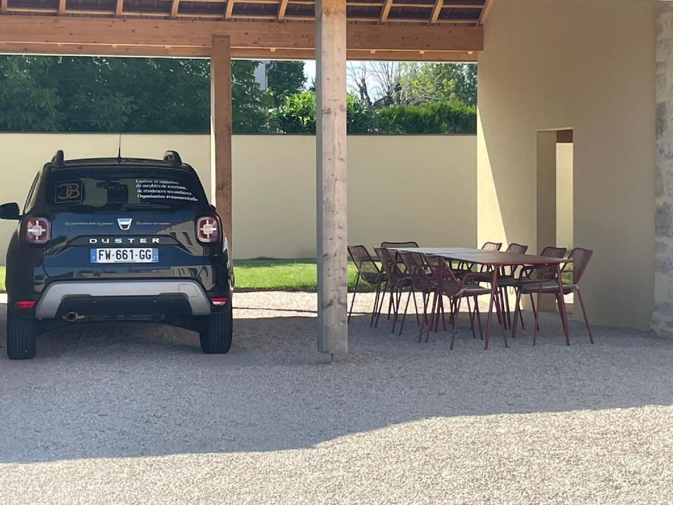 le Clos des Gargouilles  Vacation rental in Bourgogne-Franche-Comté