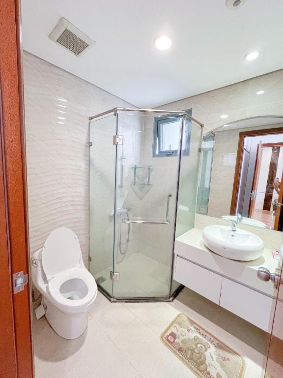 02 Bedrooms Apartment -Park 10 Vinhomes Times City Apartment in Hanoi