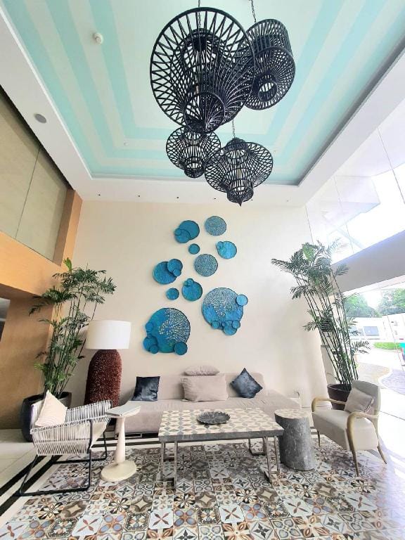 Azure Bahamas 531 1BR-4pax w/ View and Balcony Apartment in Paranaque