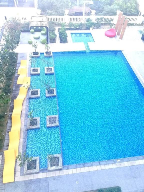 Spacious 2 BR Condo Unit  near Megaworld Apartment in Iloilo City
