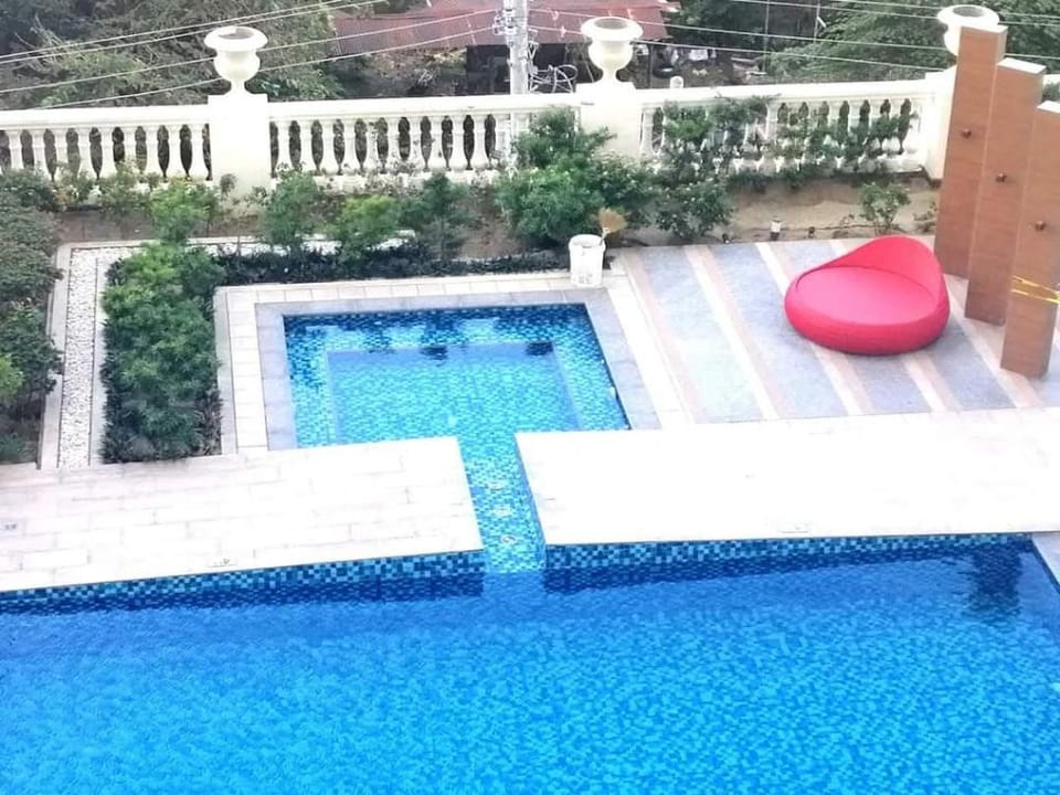 Spacious 2 BR Condo Unit  near Megaworld Apartment in Iloilo City