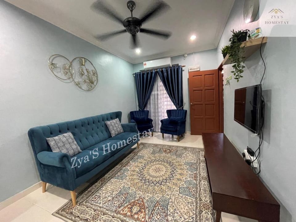 Zya'S Homestay Gong Badak Vacation rental in Terengganu, Malaysia